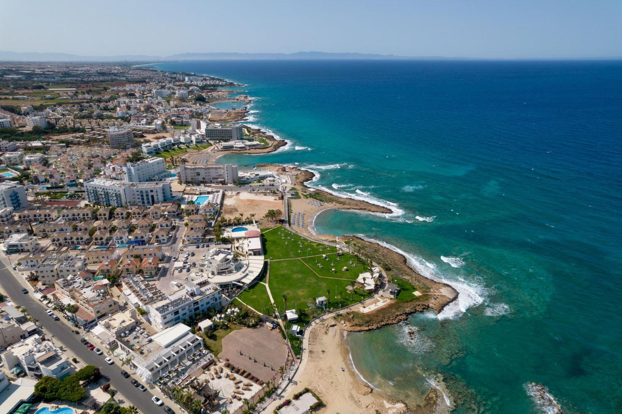 Dafni Villa Ekaterina 3 Bdrm Protaras Exterior photo