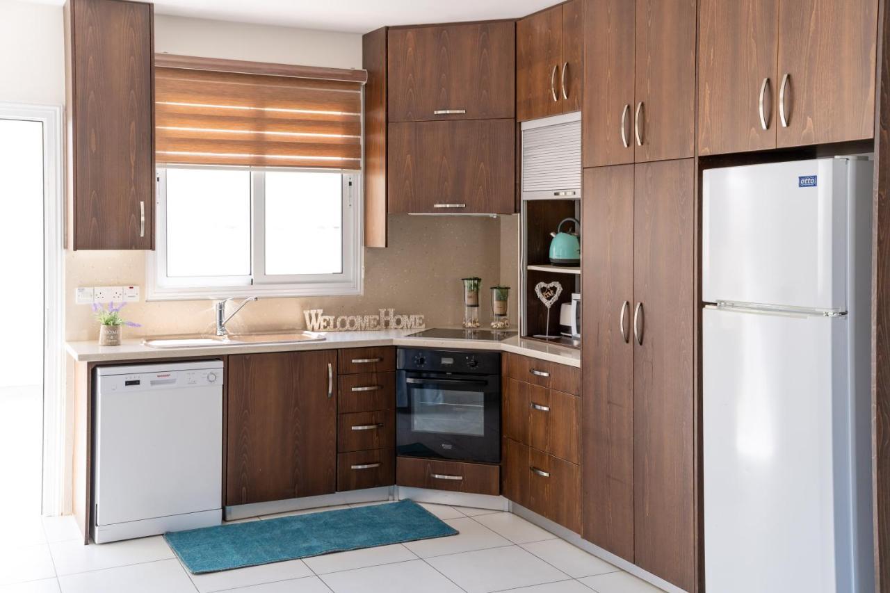 Dafni Villa Ekaterina 3 Bdrm Protaras Exterior photo