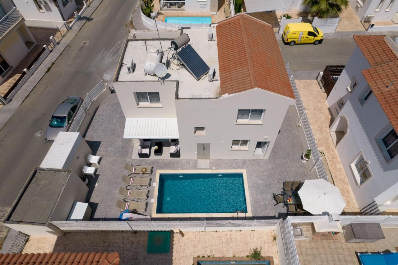 Dafni Villa Ekaterina 3 Bdrm Protaras Exterior photo