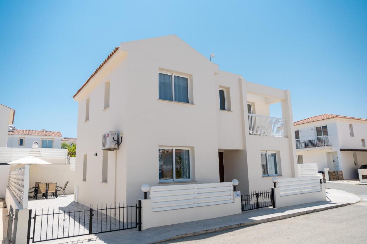Dafni Villa Ekaterina 3 Bdrm Protaras Exterior photo